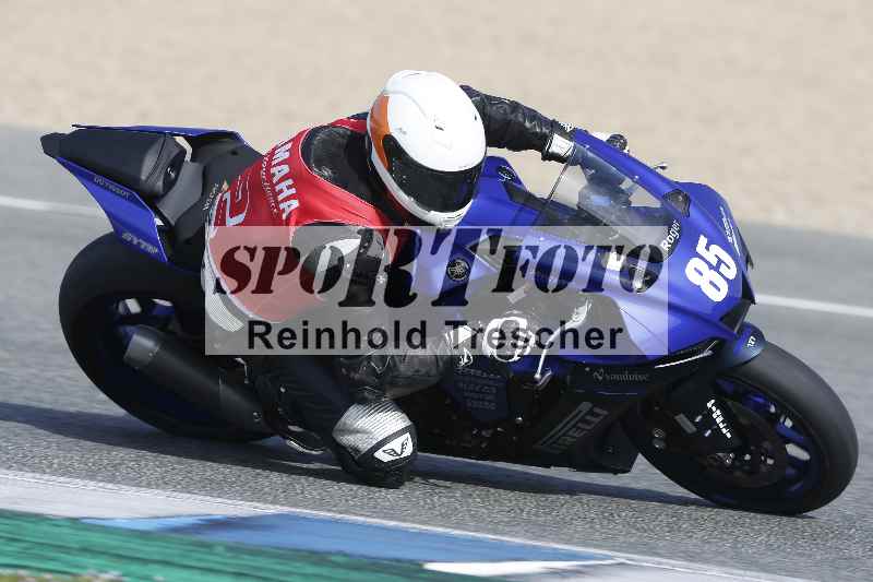 /Archiv-2024/01 26.-28.01.2024 Moto Center Thun Jerez/Gruppe blau-blue/85